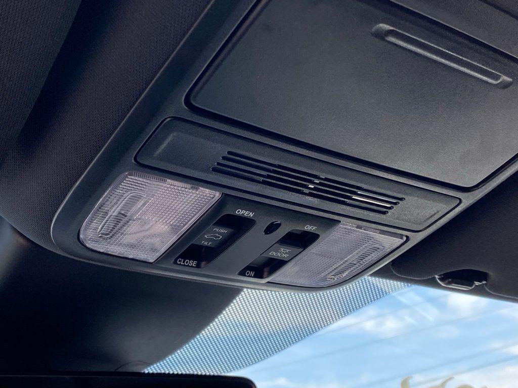 used 2025 Honda Odyssey car, priced at $38,947