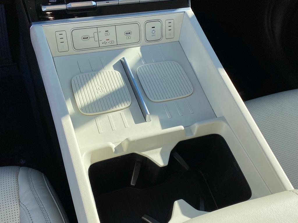 used 2024 Hyundai Santa Fe car, priced at $36,543