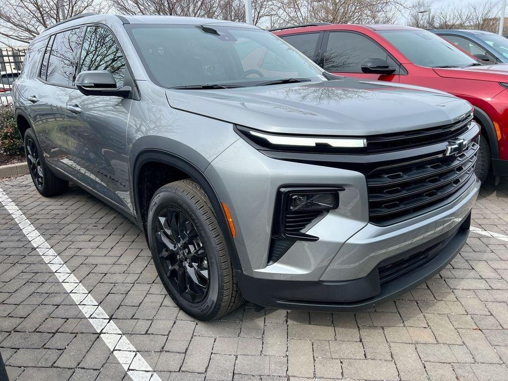 new 2026 Chevrolet Traverse car, priced at $48,125