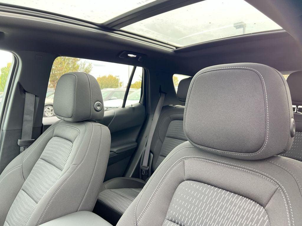 new 2026 Chevrolet Equinox car, priced at $32,150