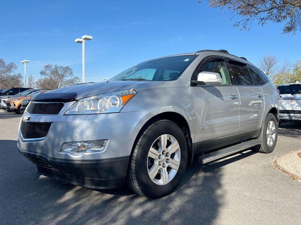 used 2010 Chevrolet Traverse car, priced at $5,000
