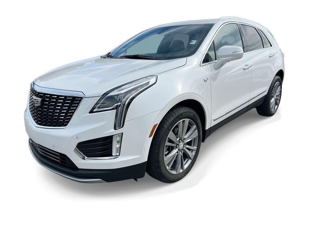 used 2025 Cadillac XT5 car, priced at $40,500