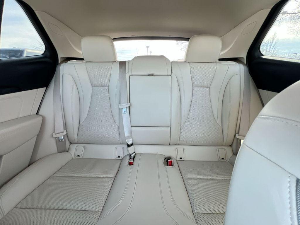 used 2021 Buick Envision car, priced at $21,500