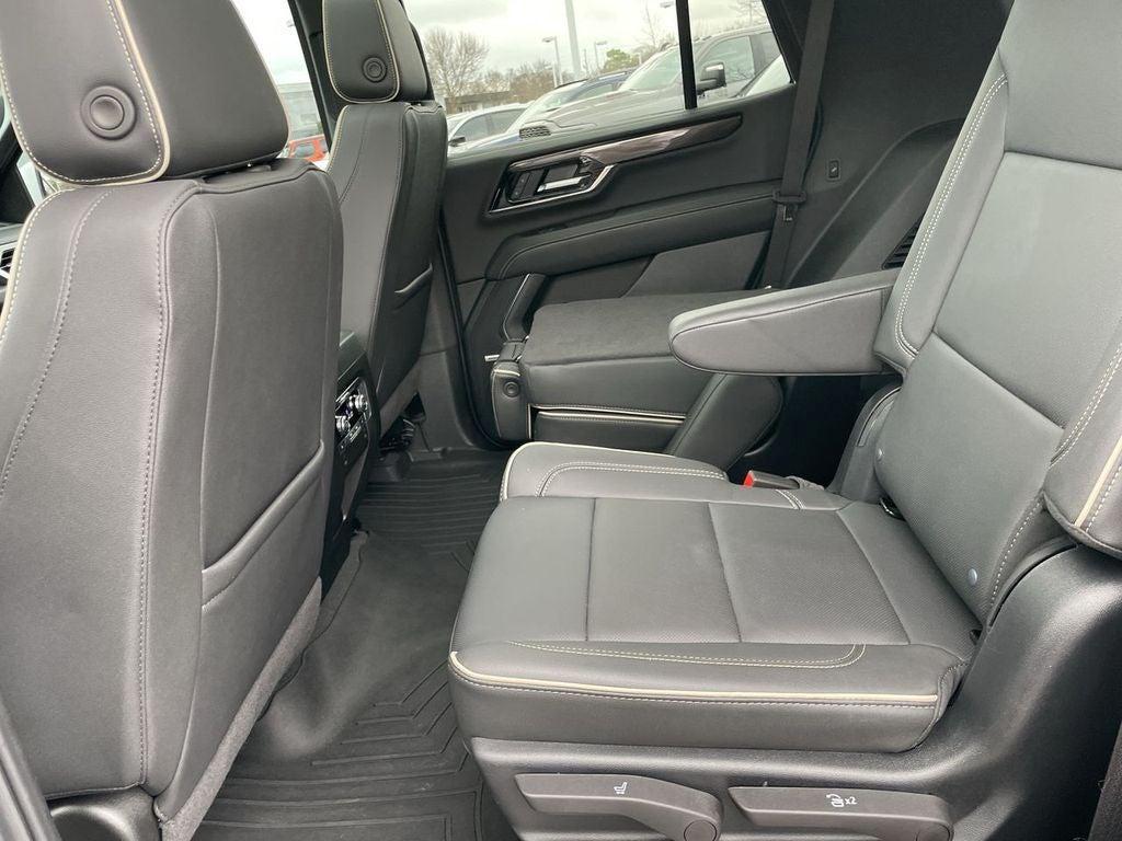 used 2025 GMC Yukon car, priced at $63,000