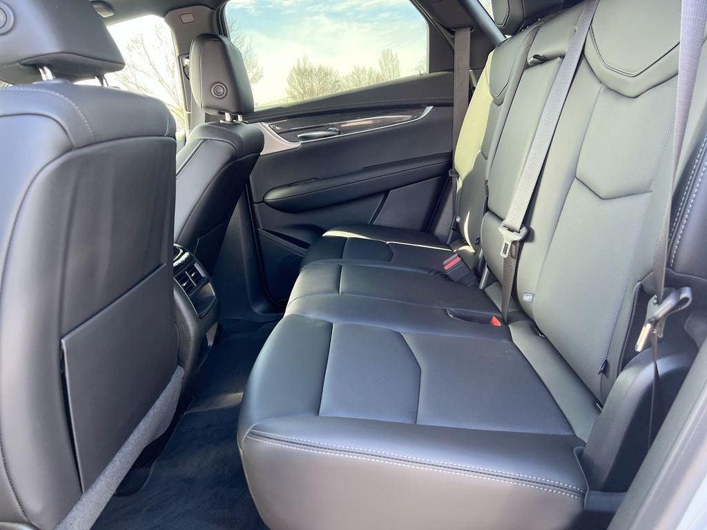 used 2024 Cadillac XT5 car, priced at $37,500