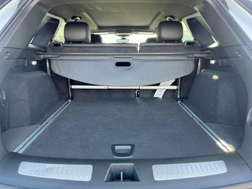 used 2024 Cadillac XT5 car, priced at $37,500