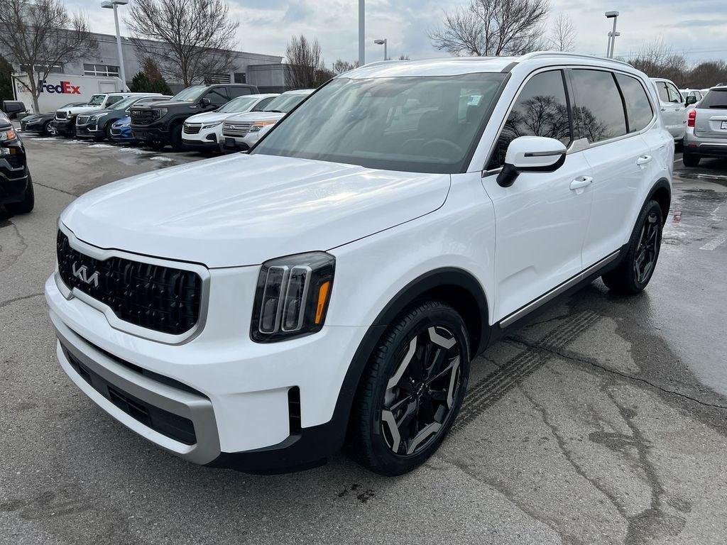 used 2023 Kia Telluride car, priced at $33,000