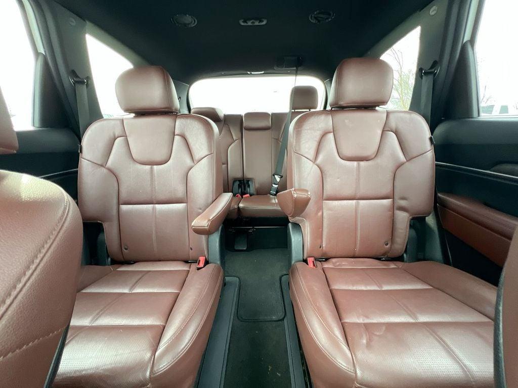 used 2023 Kia Telluride car, priced at $33,000