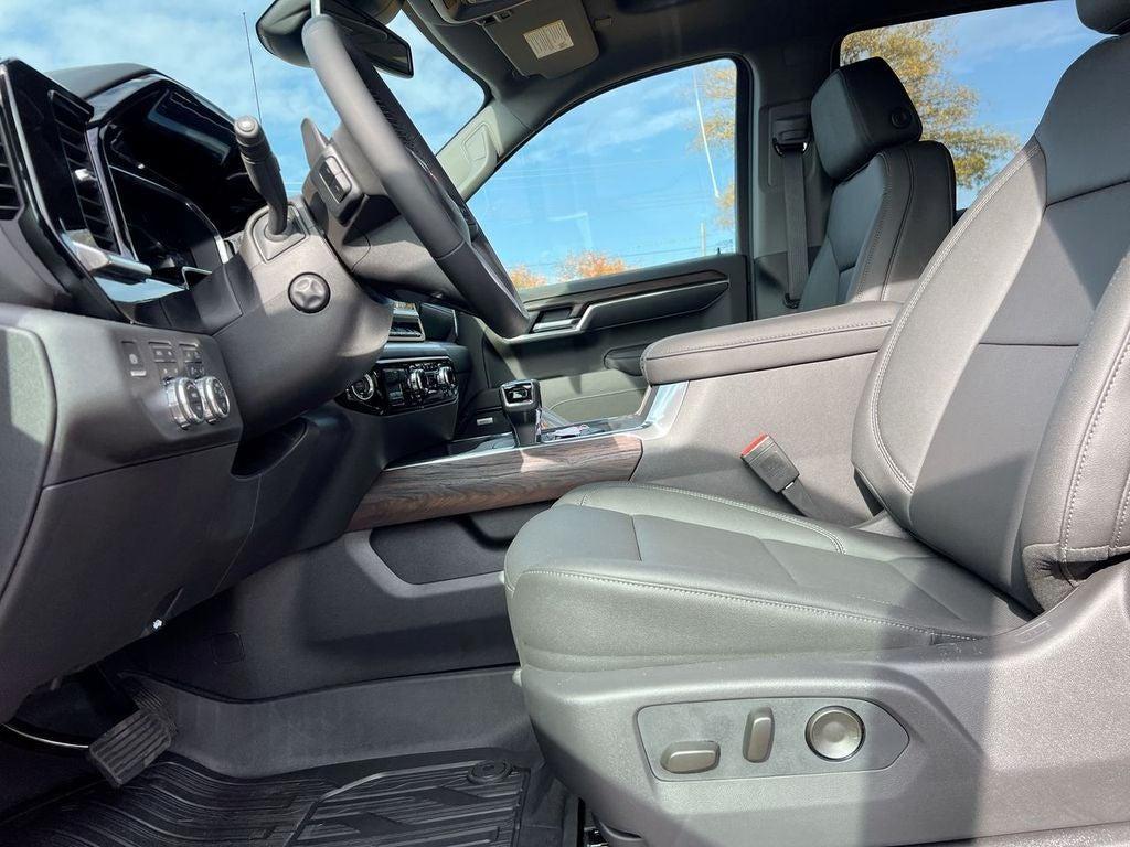 new 2026 GMC Sierra 1500 car, priced at $66,486