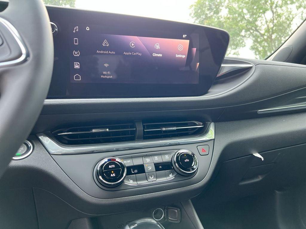 new 2025 Buick Envista car, priced at $26,053