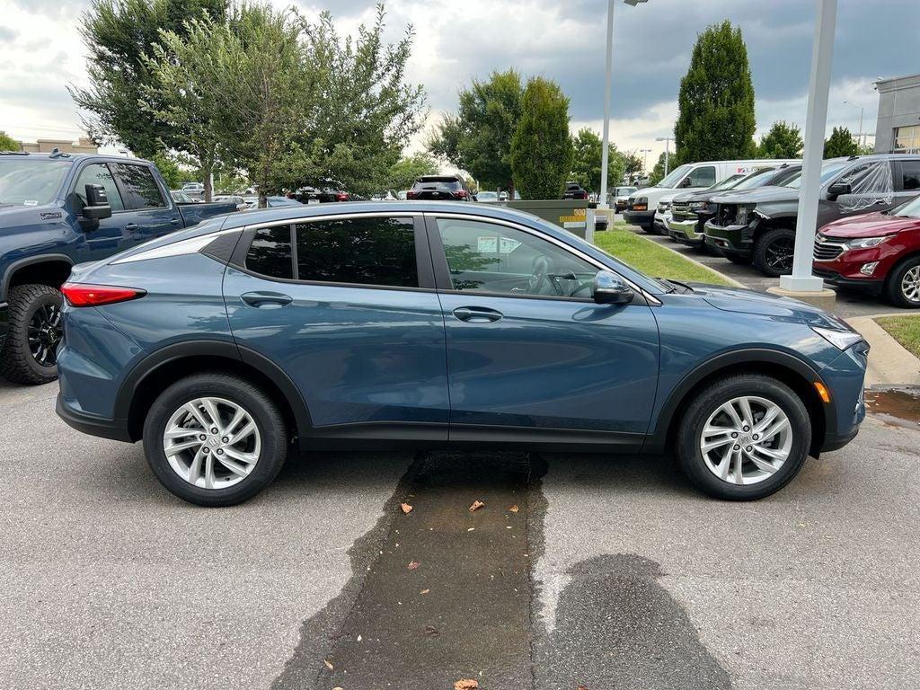 new 2025 Buick Envista car, priced at $26,053