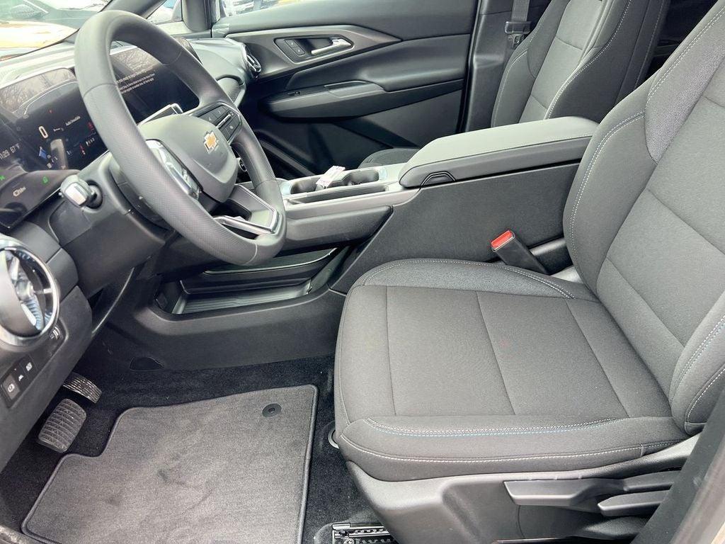 new 2026 Chevrolet Equinox EV car, priced at $29,995