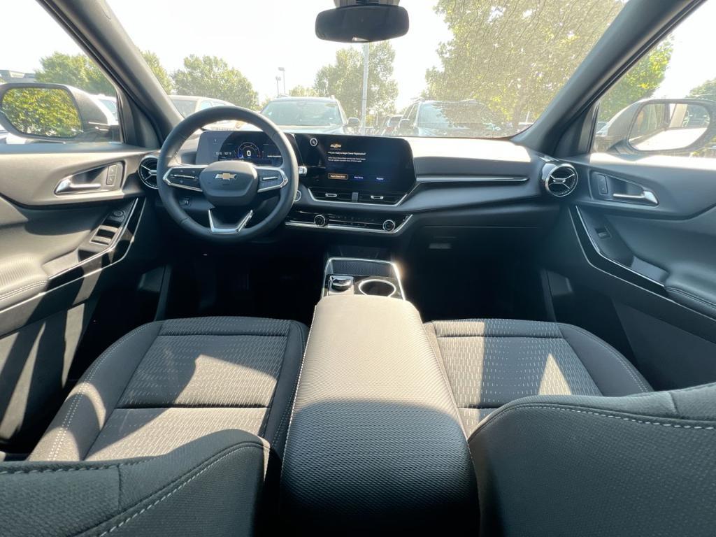 new 2027 Chevrolet Equinox car, priced at $32,767