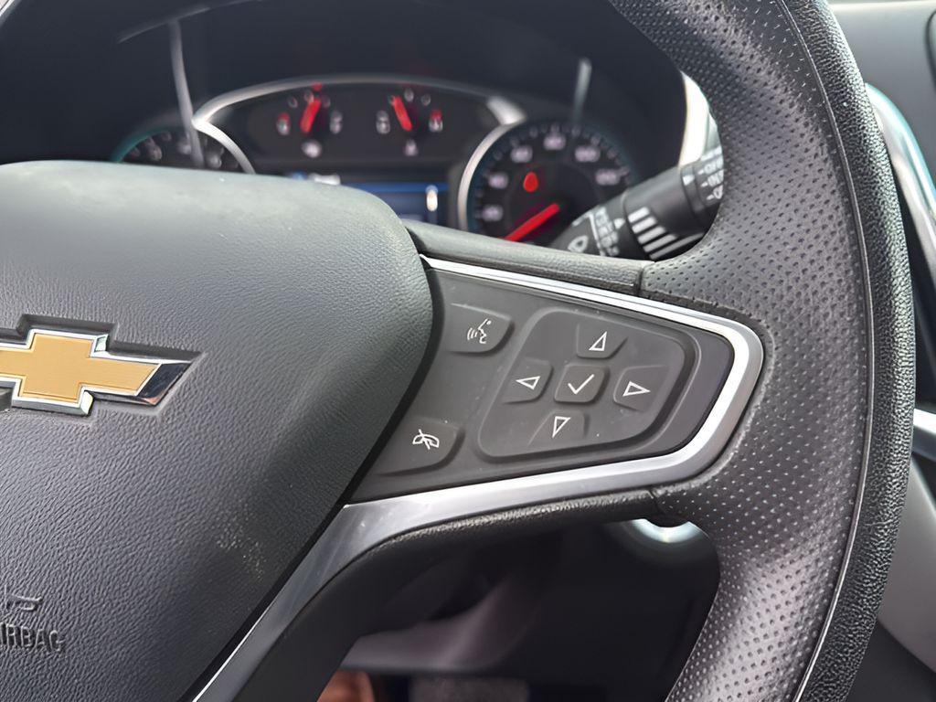 used 2023 Chevrolet Equinox car, priced at $22,649