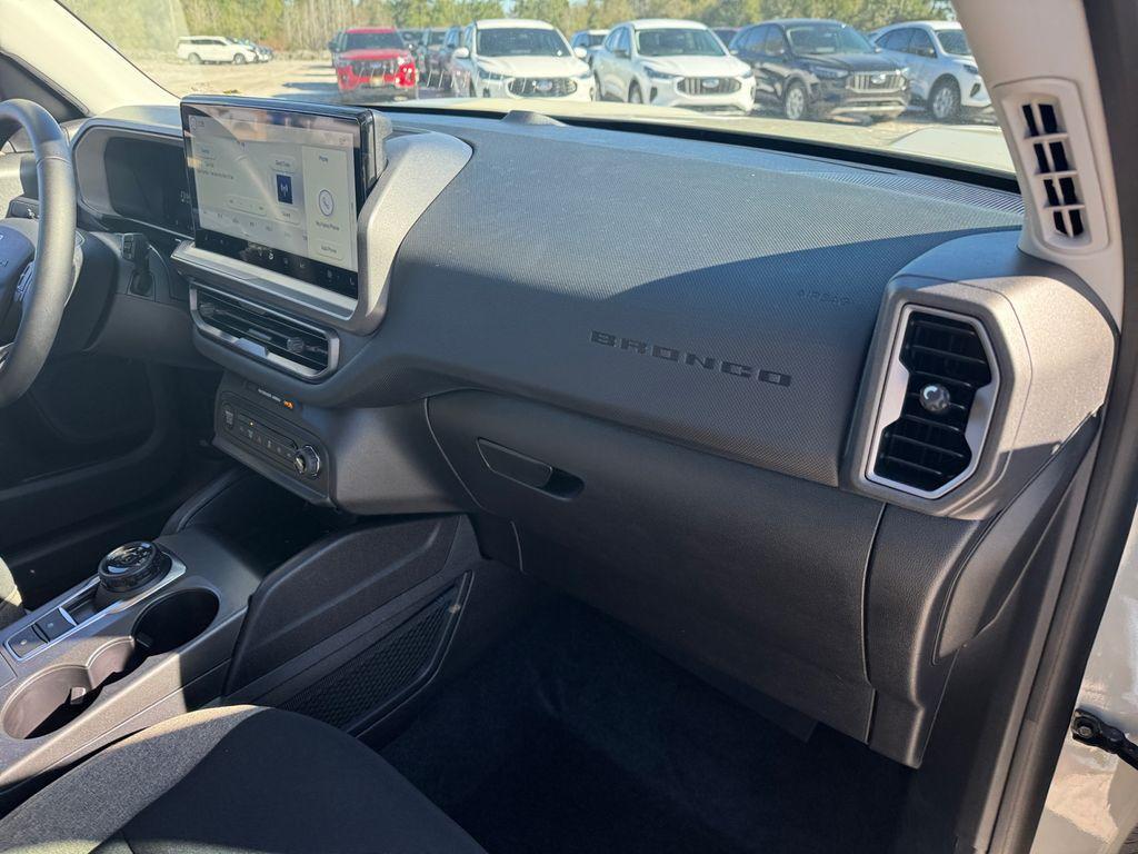 new 2025 Ford Bronco Sport car, priced at $33,299