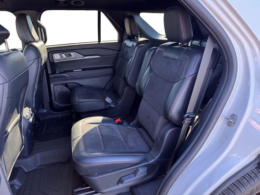 used 2025 Ford Explorer car, priced at $49,379