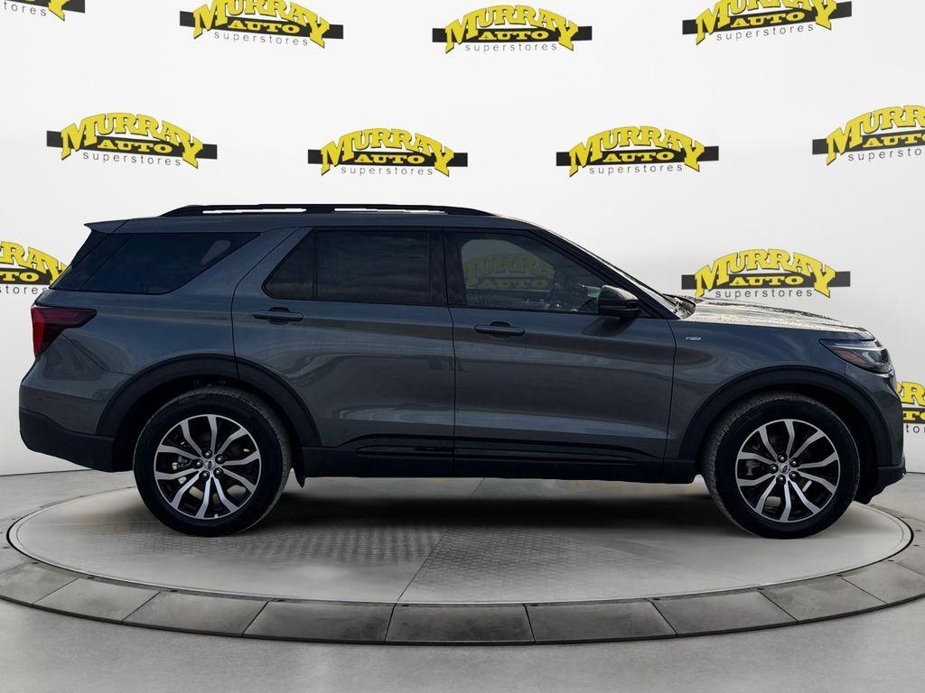 new 2026 Ford Explorer car, priced at $43,158