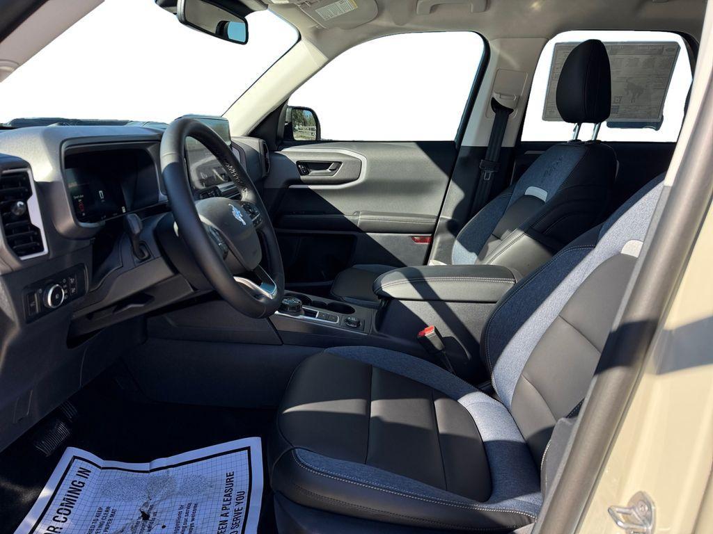 new 2025 Ford Bronco Sport car, priced at $37,997