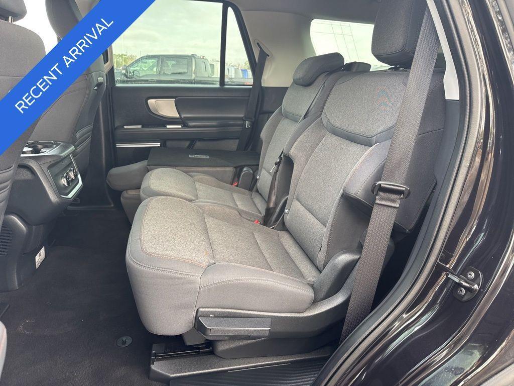 used 2025 Ford Expedition car, priced at $57,987