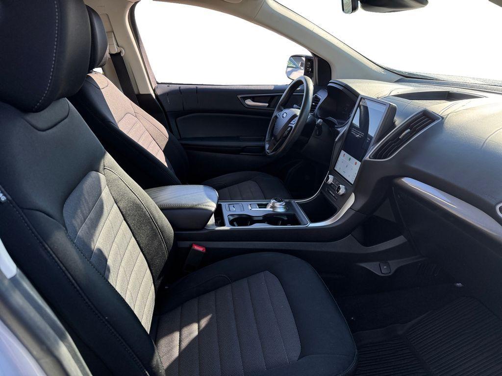 used 2024 Ford Edge car, priced at $21,784