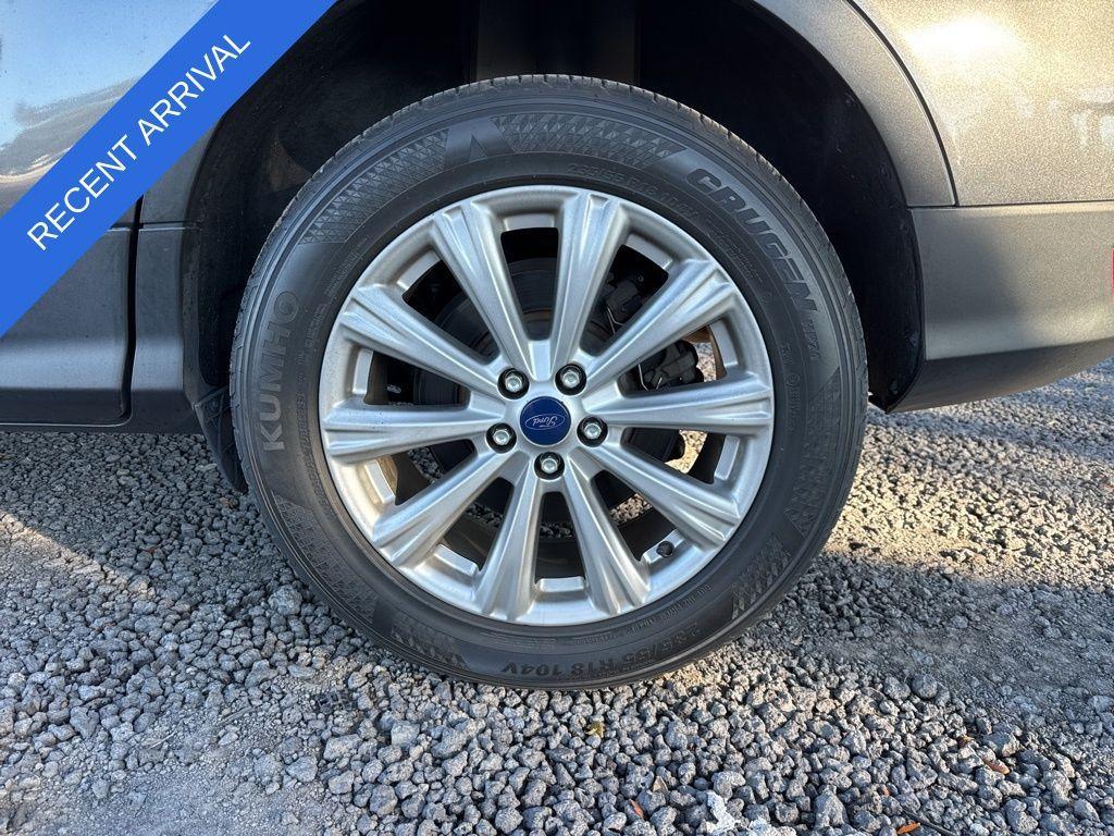 used 2017 Ford Escape car, priced at $12,990