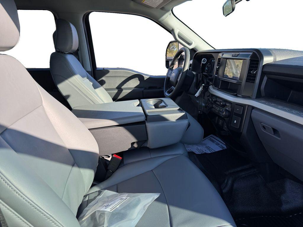 new 2026 Ford F-350 car, priced at $67,925