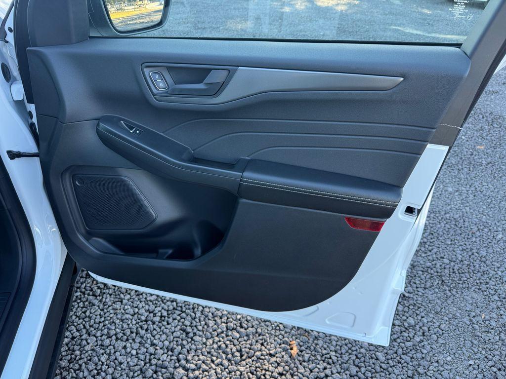 new 2026 Ford Escape car, priced at $28,643