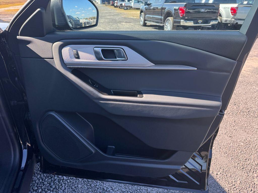 new 2026 Ford Explorer car, priced at $35,932