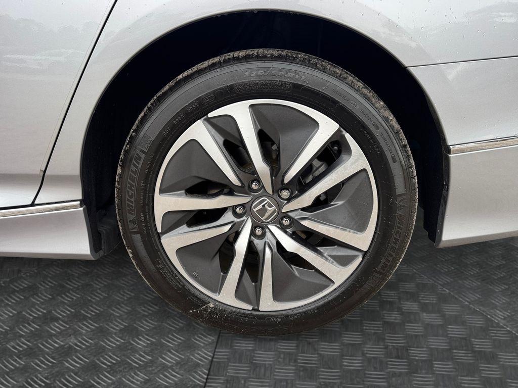 used 2022 Honda Accord Hybrid car, priced at $24,455