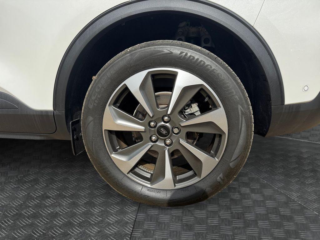 used 2024 Ford Escape car, priced at $31,444