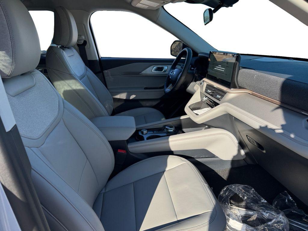 new 2026 Ford Explorer car, priced at $40,368