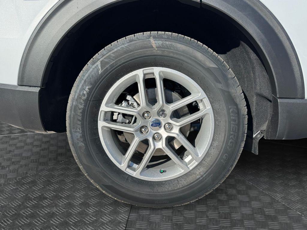 new 2026 Ford Explorer car, priced at $40,368