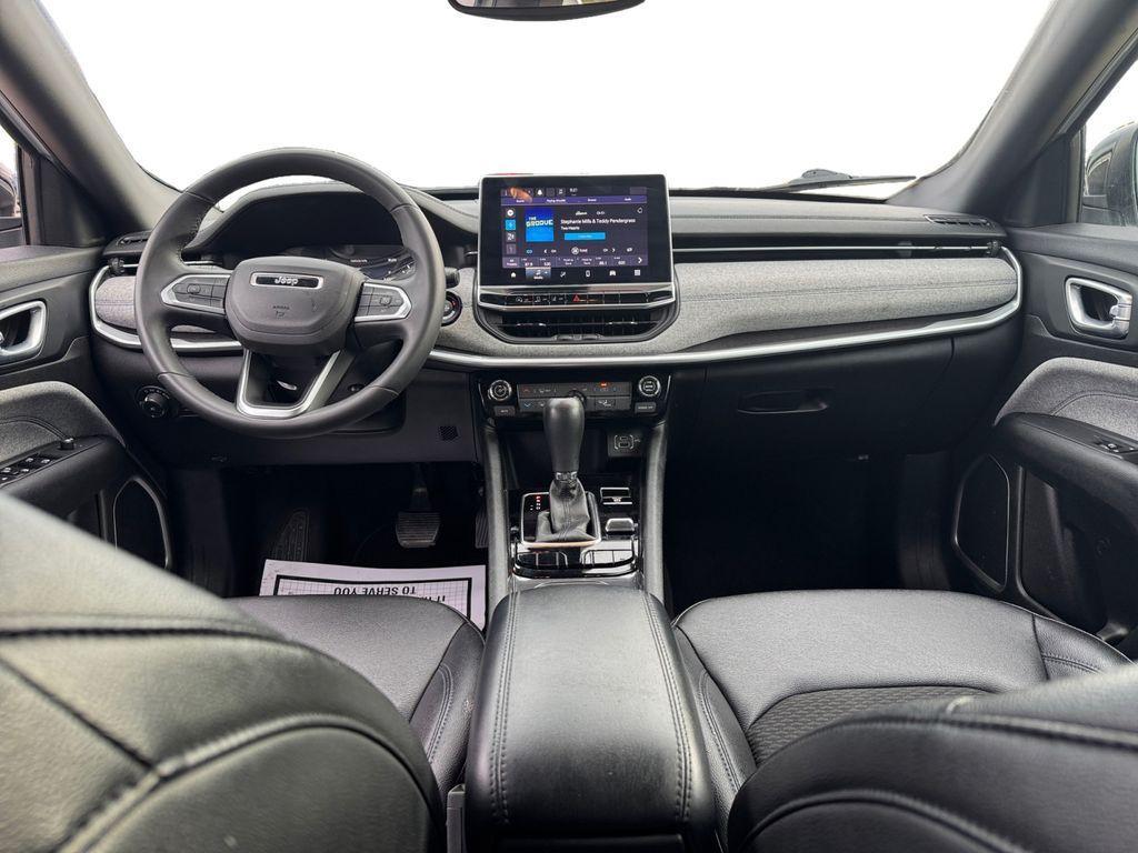 used 2024 Jeep Compass car, priced at $19,987