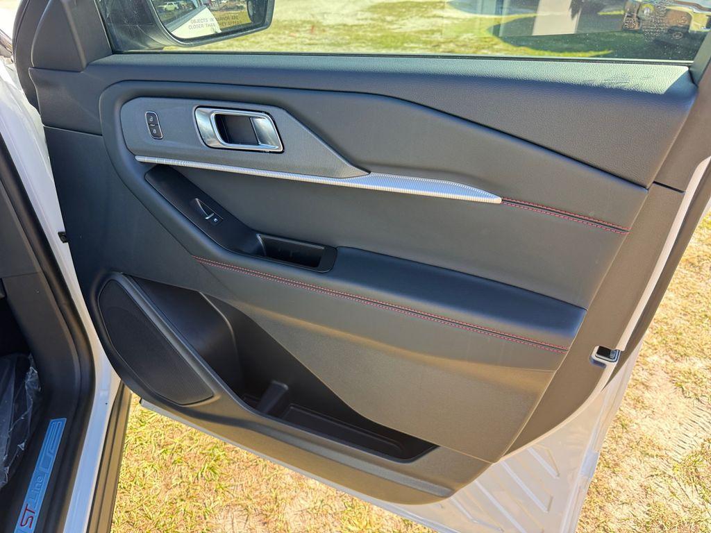 new 2026 Ford Explorer car, priced at $45,186
