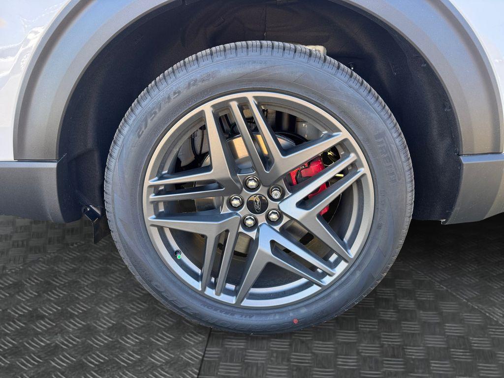 new 2026 Ford Explorer car, priced at $45,186