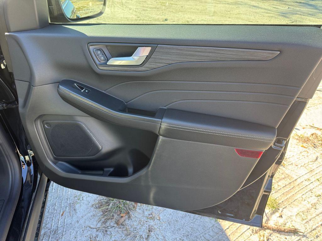 new 2026 Ford Escape car, priced at $34,968