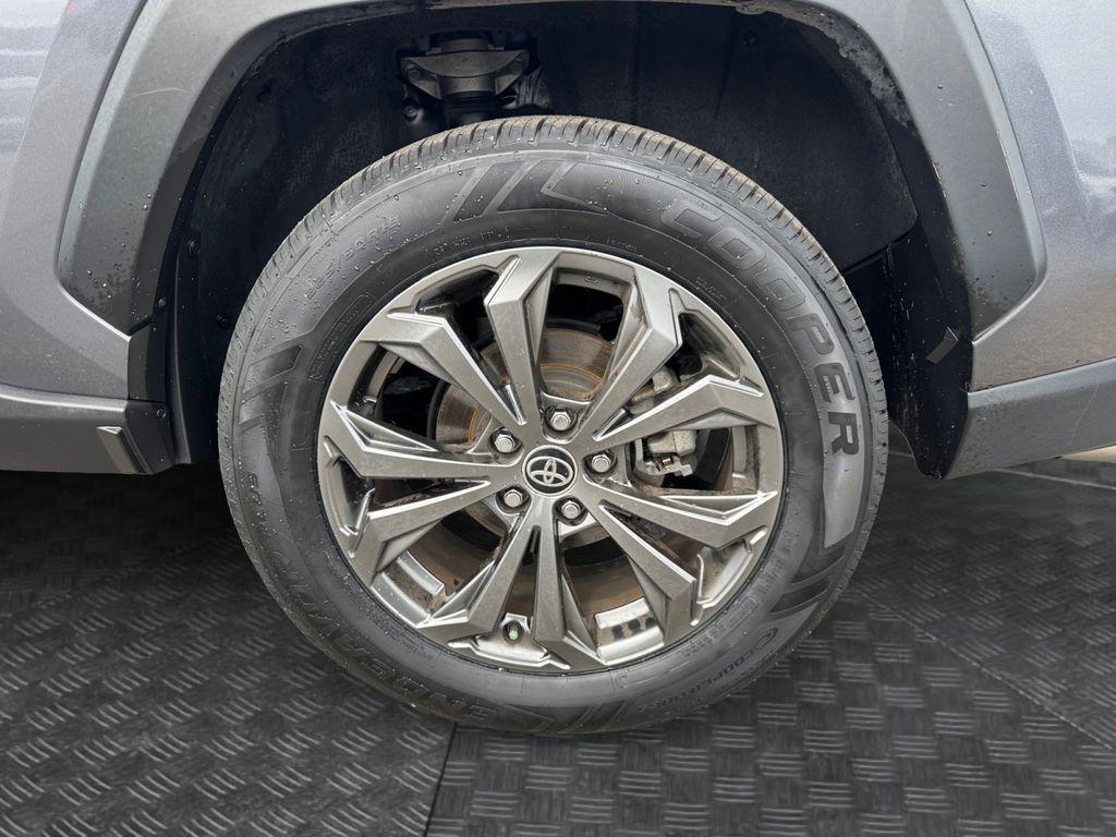 used 2022 Toyota RAV4 Hybrid car, priced at $25,987