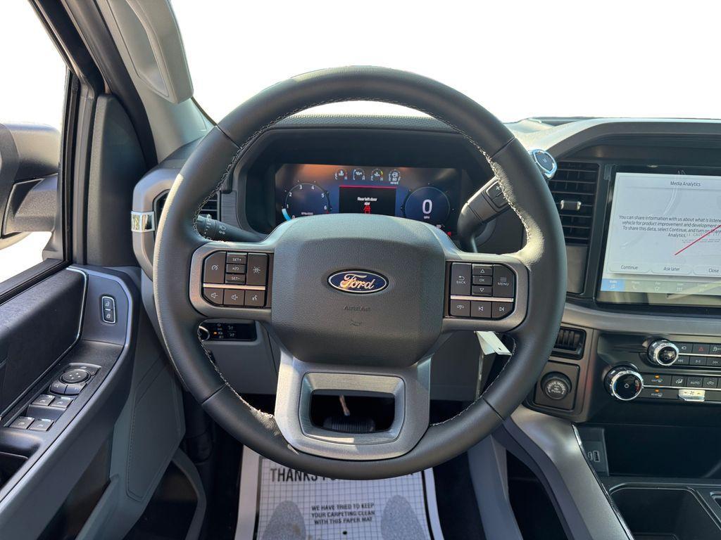 new 2025 Ford F-150 car, priced at $45,623