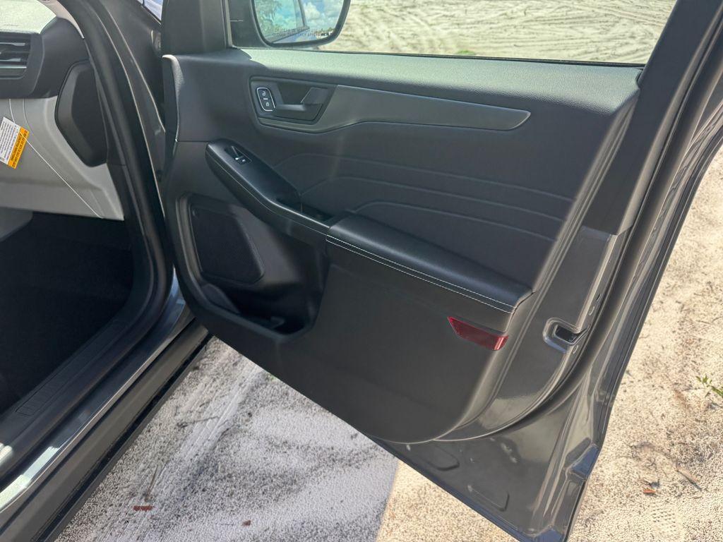 new 2026 Ford Escape car, priced at $27,196