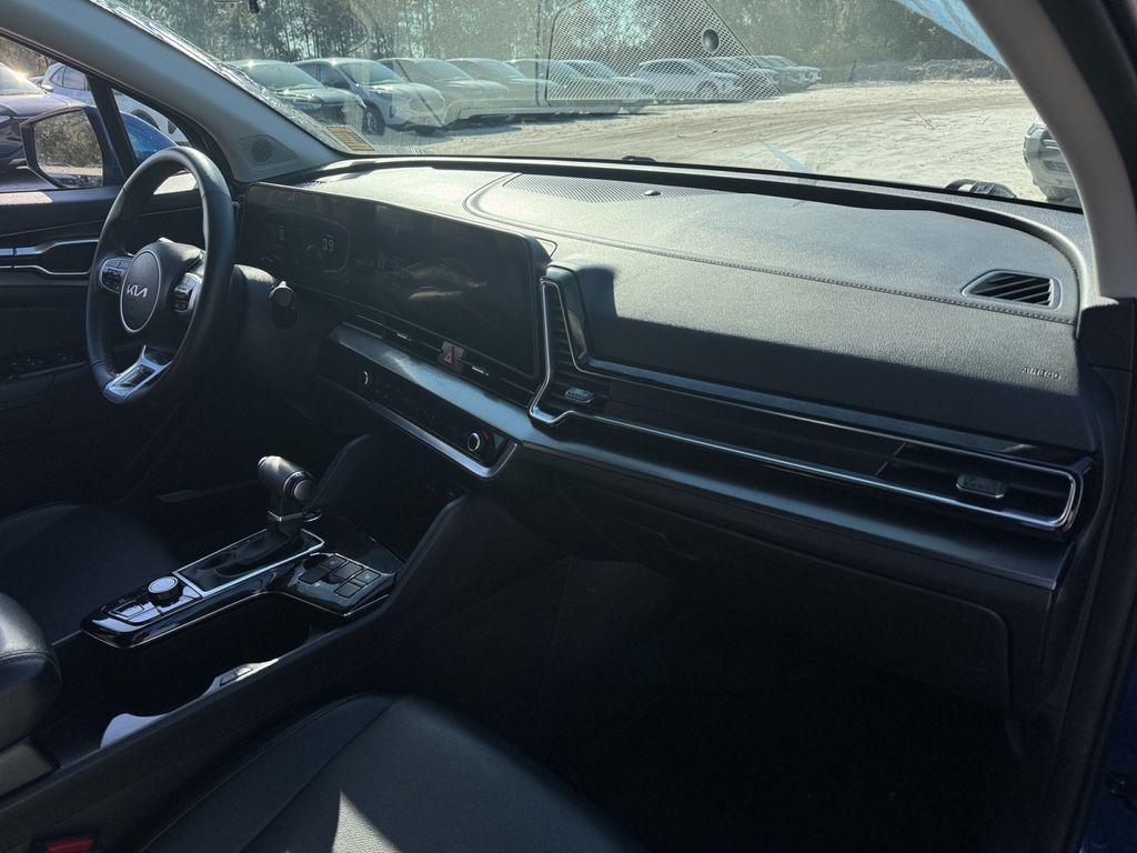 used 2025 Kia Sportage car, priced at $26,175