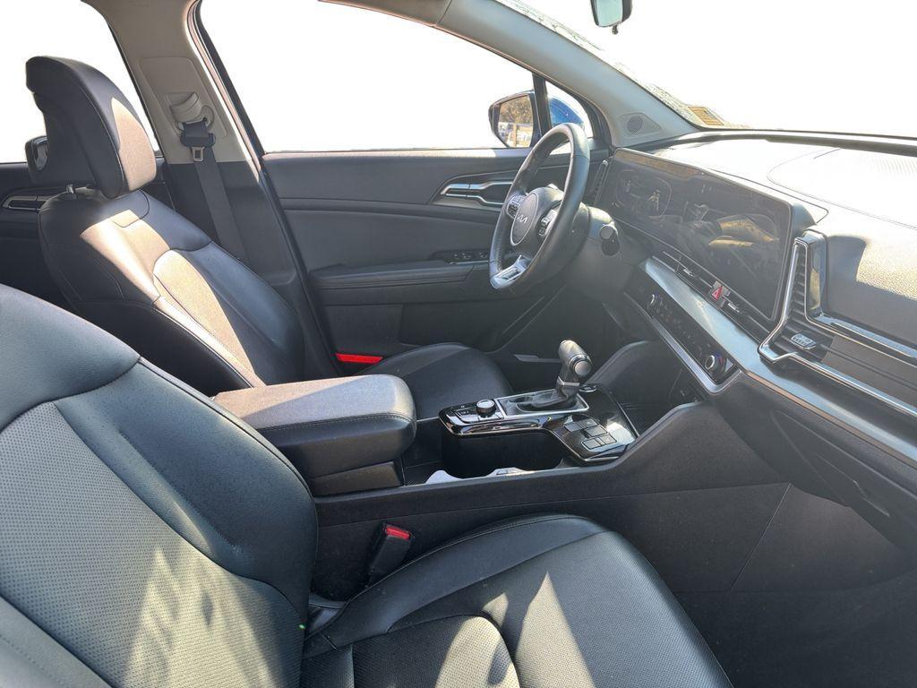 used 2025 Kia Sportage car, priced at $26,175