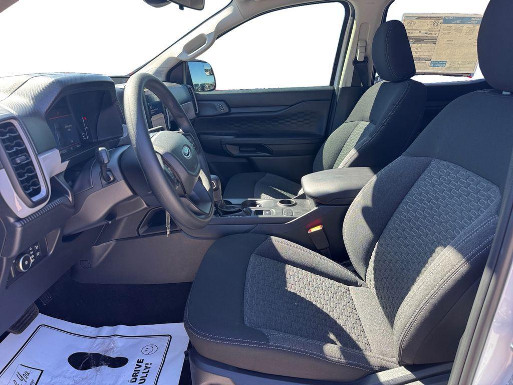 new 2025 Ford Ranger car, priced at $31,453