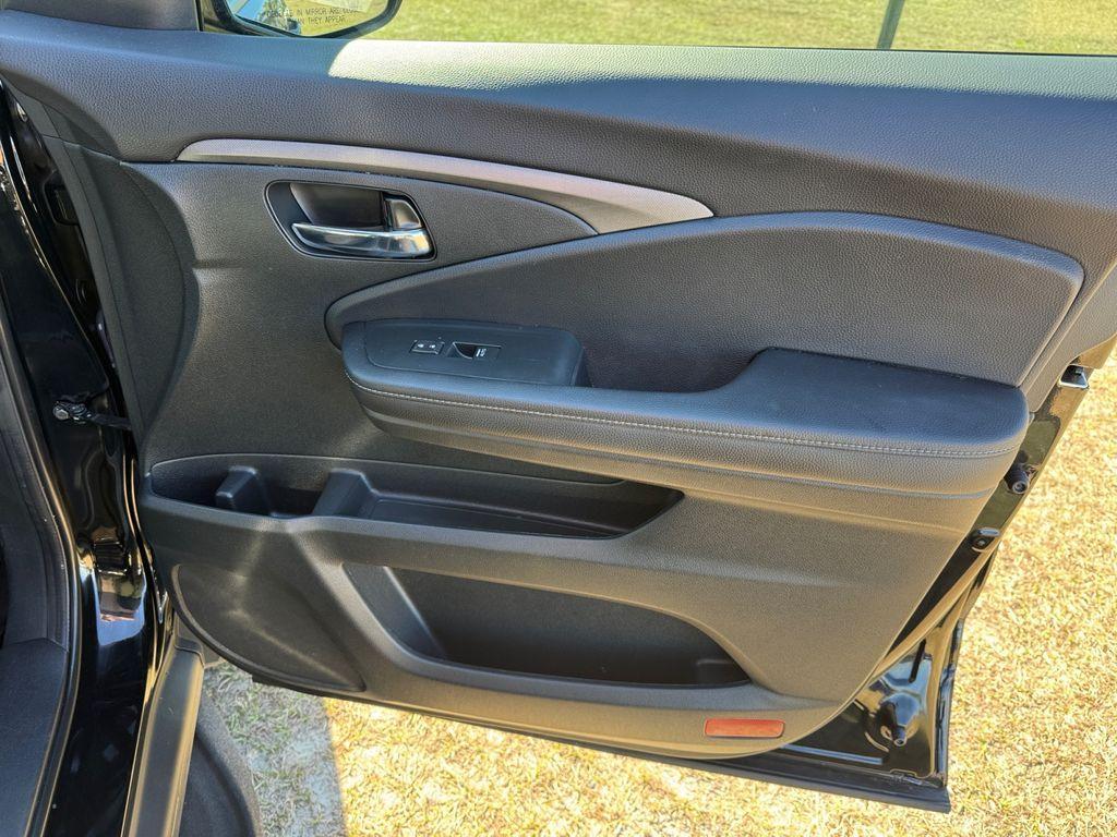 used 2023 Honda Ridgeline car, priced at $28,777