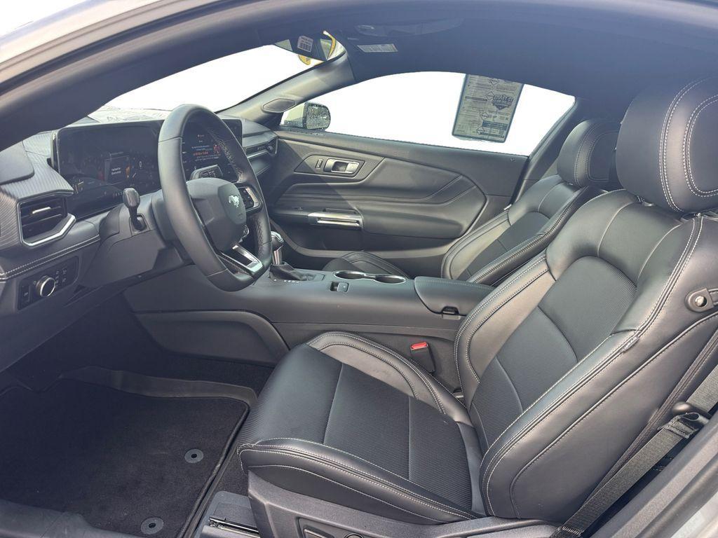 new 2025 Ford Mustang car, priced at $32,999