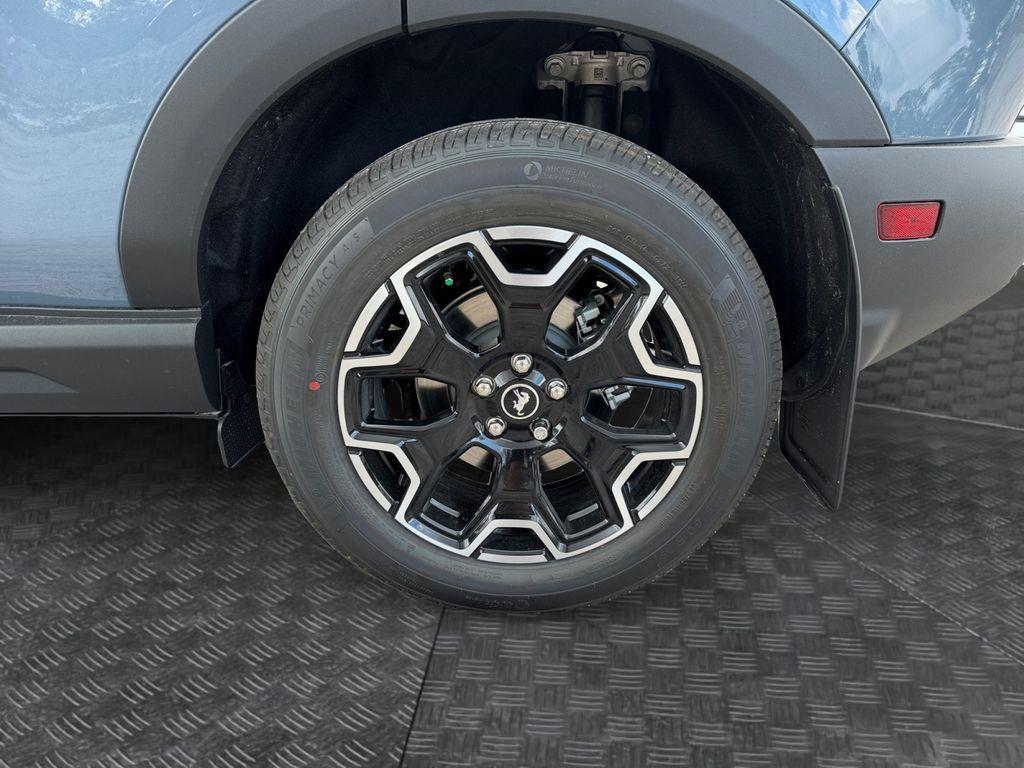 new 2025 Ford Bronco Sport car, priced at $38,286