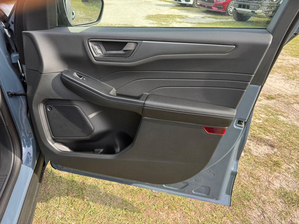 new 2026 Ford Escape car, priced at $30,108