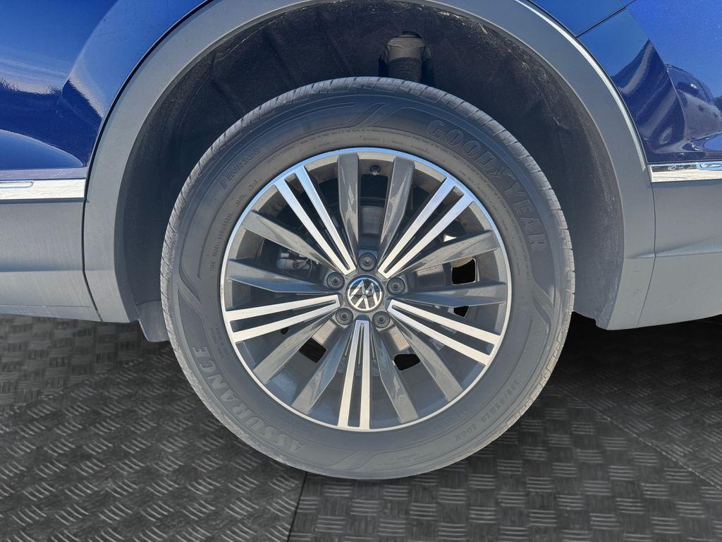used 2024 Volkswagen Tiguan car, priced at $22,329