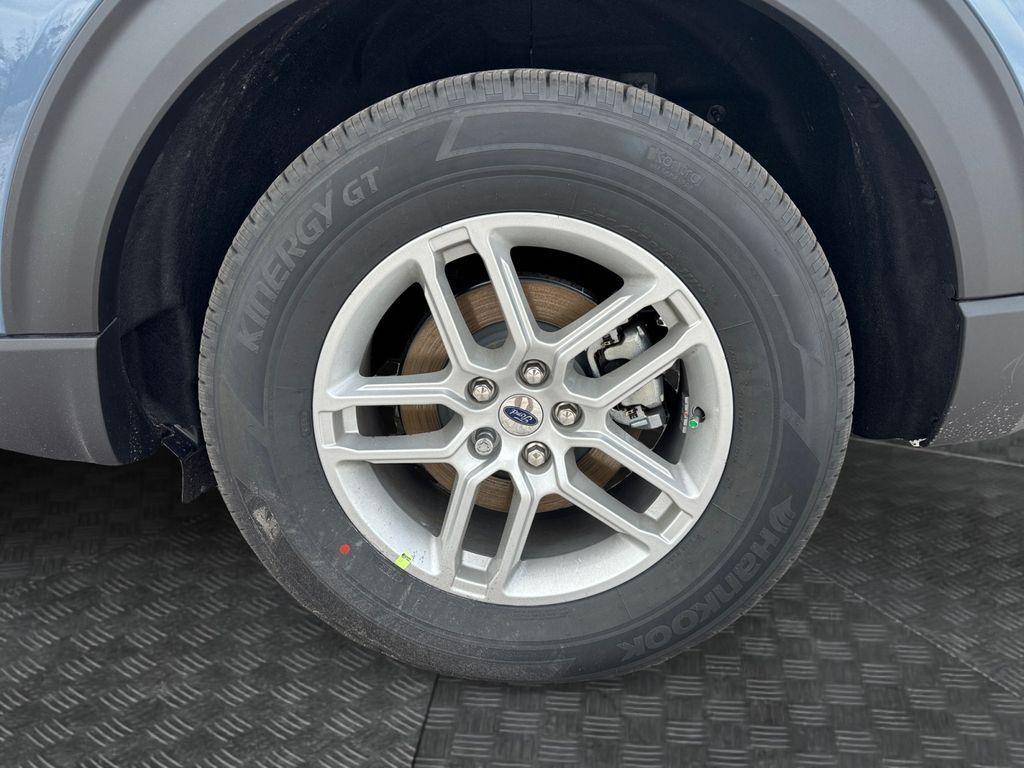 new 2026 Ford Explorer car, priced at $38,188