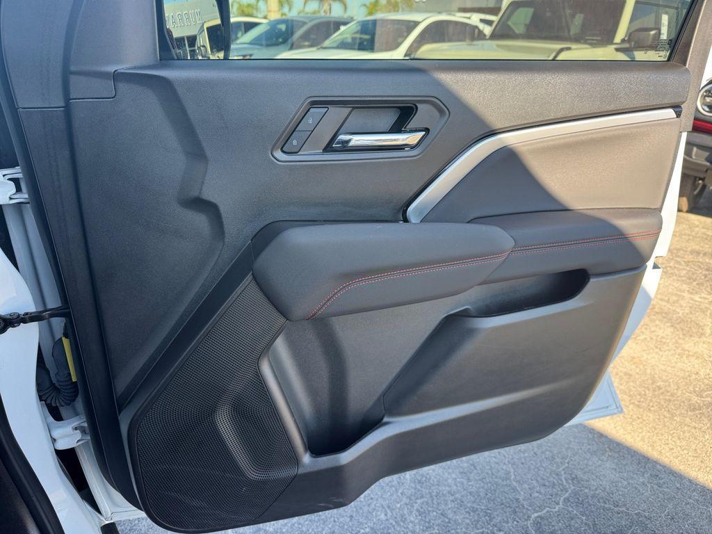 used 2024 Chevrolet Colorado car, priced at $36,987