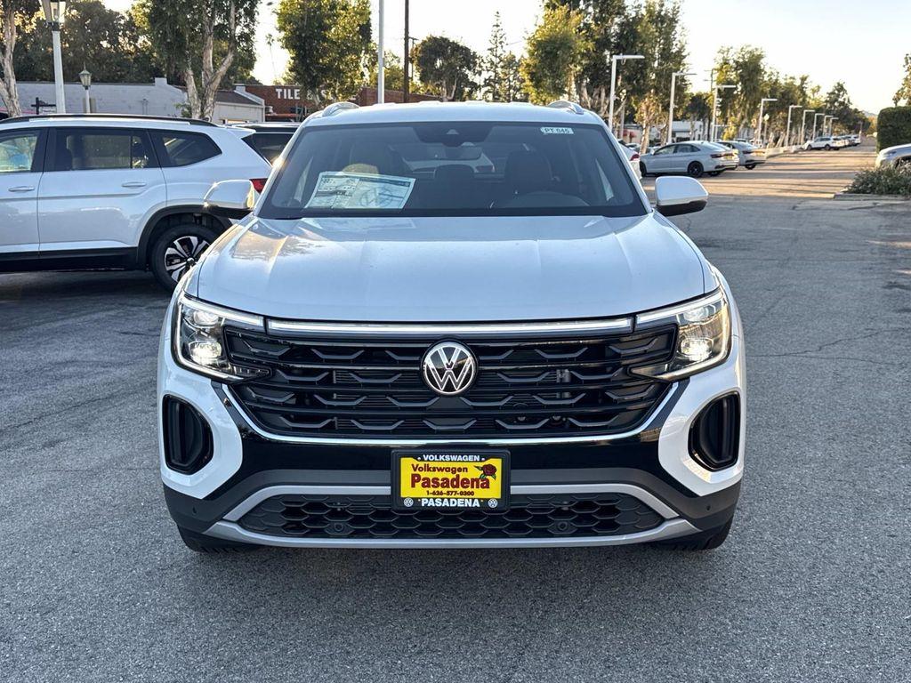new 2026 Volkswagen Atlas Cross Sport car, priced at $47,637